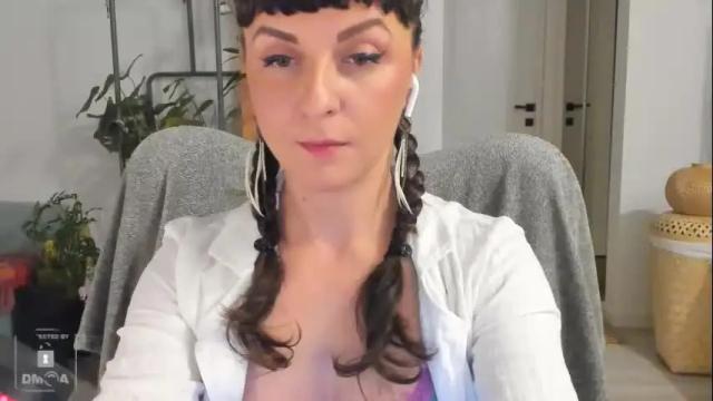 Thumbnail 1, inakush's Stream at Chaturbate, 28 days ago