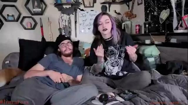 Image 3 of inarafoxxx Stream on Chaturbate on 1 month ago
