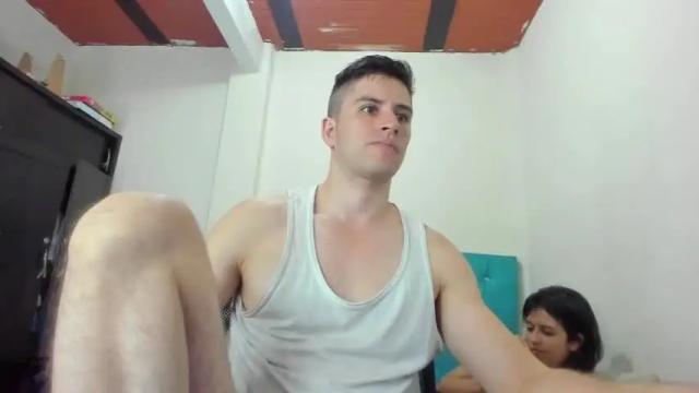 Image 11 of incubus_couple1 Stream on Chaturbate on 14 months ago