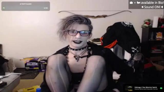 Image 8 of incubussy_x Stream on Chaturbate on 12 days ago