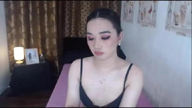Image 2 of indestructabletrixie Stream on Chaturbate on 1 month ago