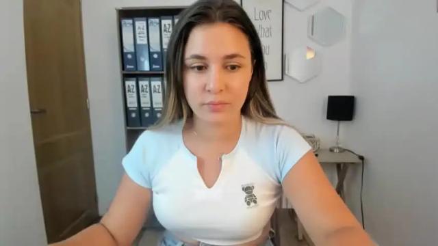 Image 4 of india_secretary Stream on Chaturbate on 16 months ago