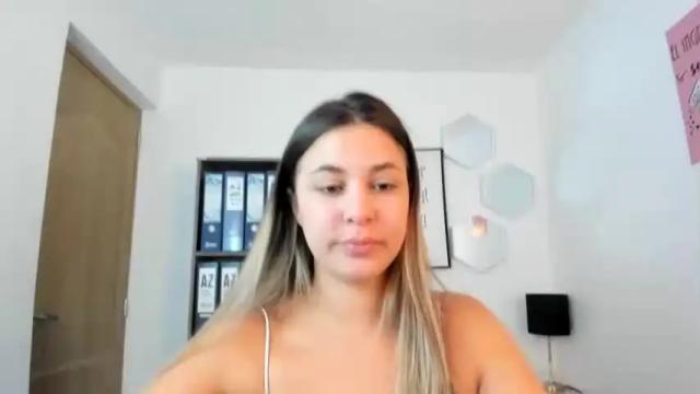 Image 3 of india_secretary Stream on Chaturbate on 15 months ago