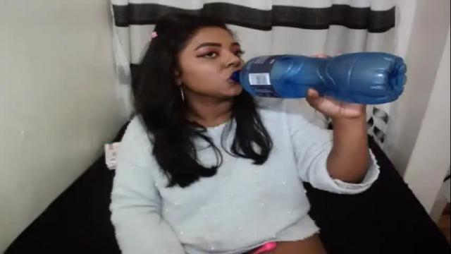 Image 2 of indian_firexx Stream on Chaturbate on 1 month ago