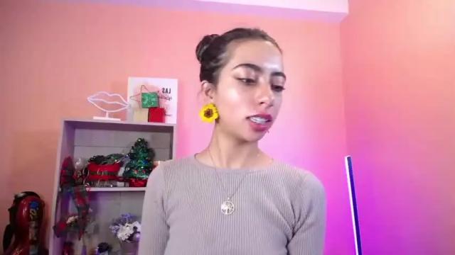 Image 2 of indian_harmony_ Stream on Chaturbate on 14 months ago
