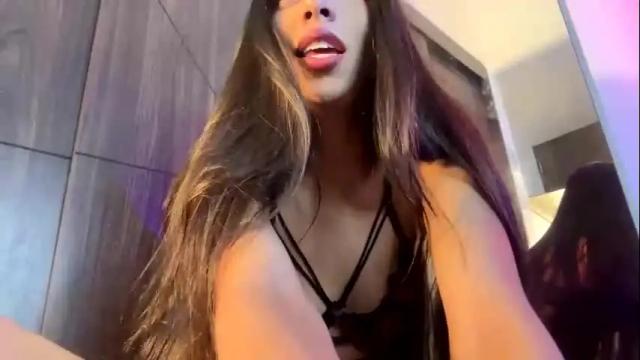 Image 3 of indian_harmony_ Stream on Chaturbate on 1 month ago