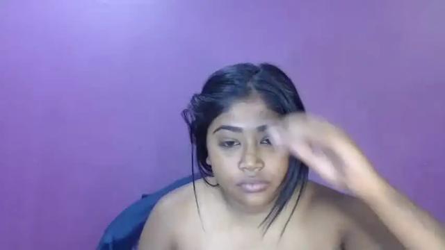 Image 10 of indian_rimmelx Stream on Chaturbate on 12 months ago