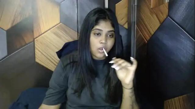 Image 11 of indian_rimmelx Stream on Chaturbate on 11 days ago