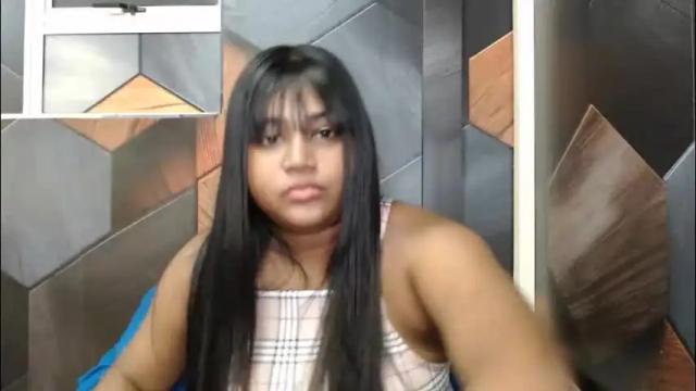 Image 7 of indian_rimmelx Stream on Chaturbate on 2 months ago