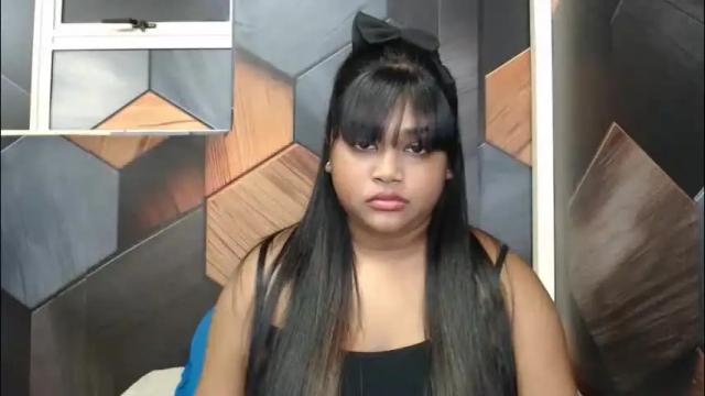 Image 11 of indian_rimmelx Stream on Chaturbate on 2 months ago