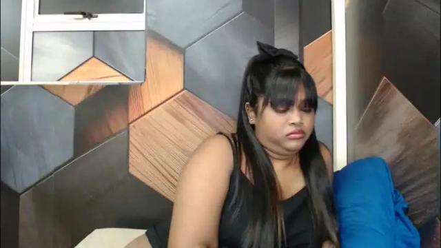 Image 12 of indian_rimmelx Stream on Chaturbate on 2 months ago
