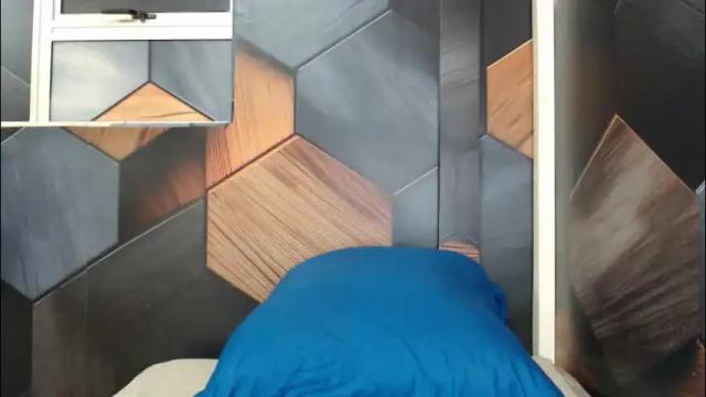 Image 3 of indian_rimmelx Stream on Chaturbate on 2 months ago