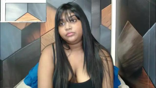 Image 10 of indian_rimmelx Stream on Chaturbate on 1 month ago