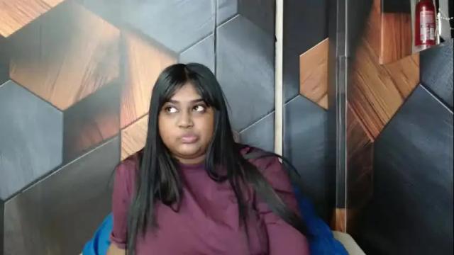 Image 7 of indian_rimmelx Stream on Chaturbate on 1 month ago