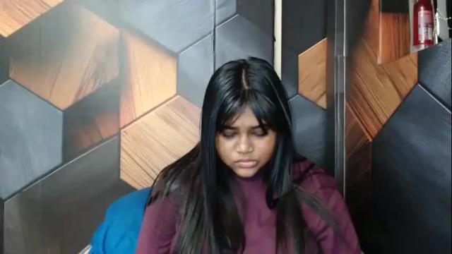 Image 8 of indian_rimmelx Stream on Chaturbate on 1 month ago