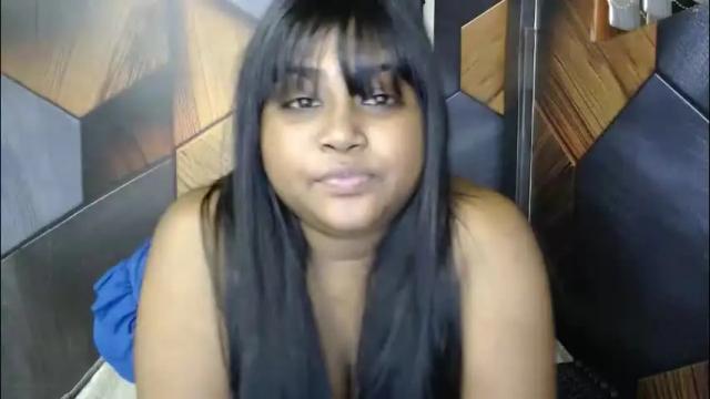 Image 7 of indian_rimmelx Stream on Chaturbate on 1 month ago