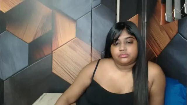 Image 10 of indian_rimmelx Stream on Chaturbate on 1 month ago