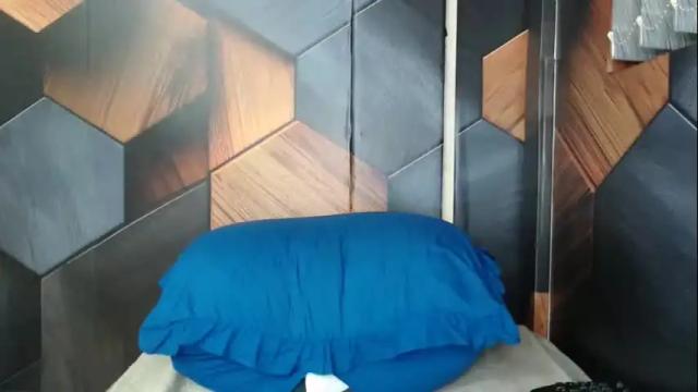 Image 12 of indian_rimmelx Stream on Chaturbate on 1 month ago