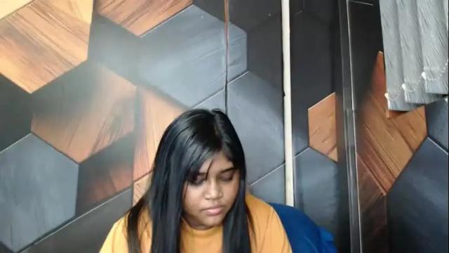 Image 6 of indian_rimmelx Stream on Chaturbate on 1 month ago