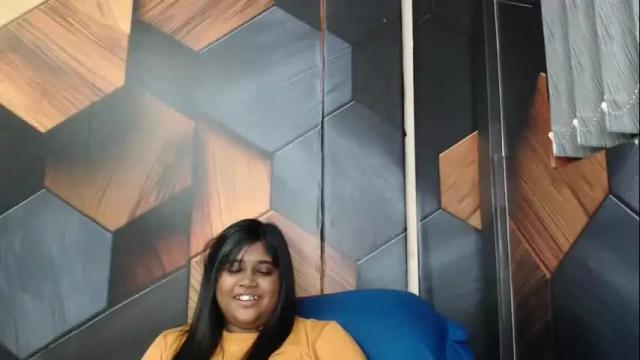 Image 7 of indian_rimmelx Stream on Chaturbate on 1 month ago