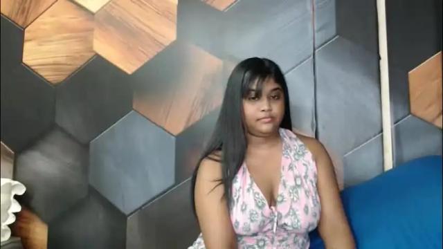 Image 3 of indian_rimmelx Stream on Chaturbate on 1 month ago