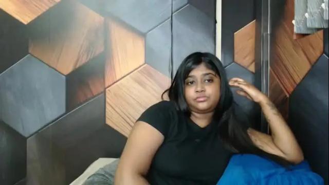 Image 4 of indian_rimmelx Stream on Chaturbate on 1 month ago