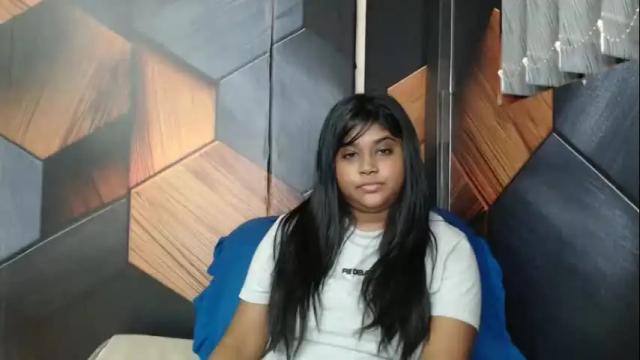 Image 11 of indian_rimmelx Stream on Chaturbate on 29 days ago