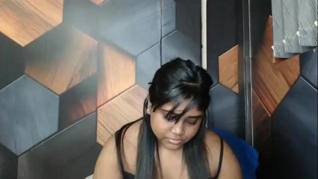 Image 12 of indian_rimmelx Stream on Chaturbate on 20 days ago