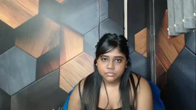 Image 6 of indian_rimmelx Stream on Chaturbate on 20 days ago