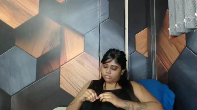 Image 7 of indian_rimmelx Stream on Chaturbate on 20 days ago