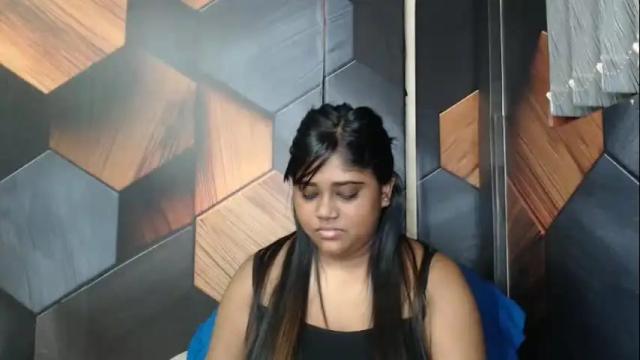 Image 8 of indian_rimmelx Stream on Chaturbate on 20 days ago