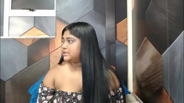 Image 3 of indian_rimmelx Stream on Chaturbate on 18 days ago