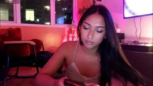 Image 3 of indiana_rouge Stream on Chaturbate on 2 months ago