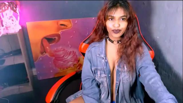 Image 12 of indianangelx Stream on Chaturbate on 1 month ago