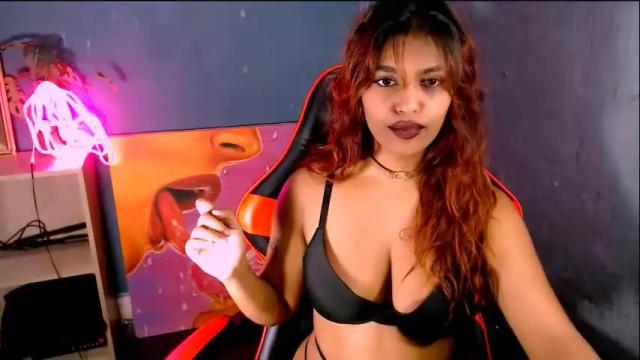 Image 3 of indianangelx Stream on Chaturbate on 1 month ago