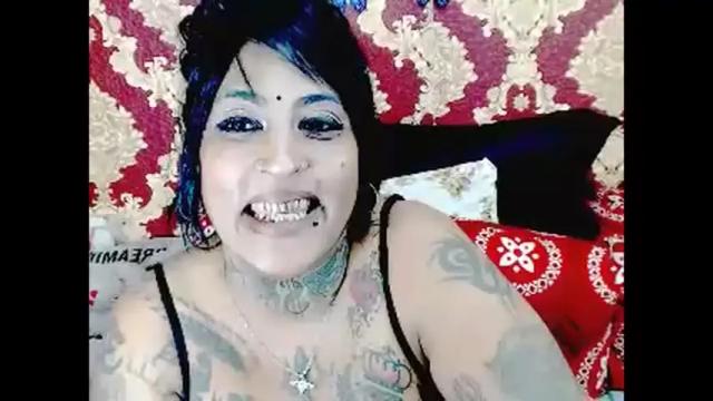 Image 2 of indiancatz2 Stream on Chaturbate on 20 days ago