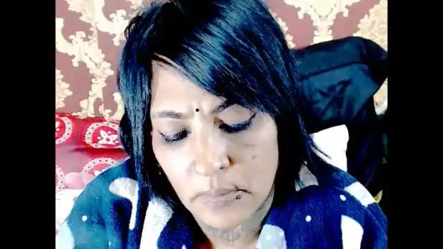 Image 11 of indiancatz2 Stream on Chaturbate on 7 days ago
