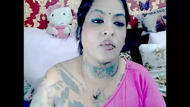 Image 2 of indiancatz2 Stream on Chaturbate on 4 days ago