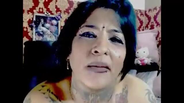 Image 2 of indiancatz2 Stream on Chaturbate on 1 month ago