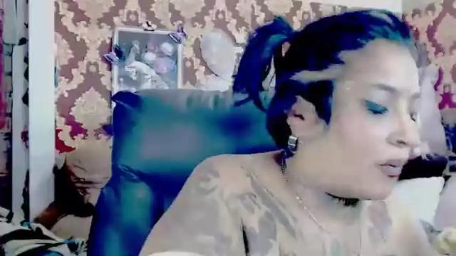 Image 2 of indiancatz2 Stream on Chaturbate on 29 days ago