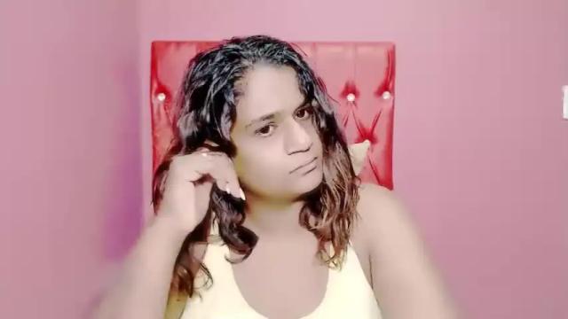 Image 2 of indiancream4u Stream on Chaturbate on 19 months ago