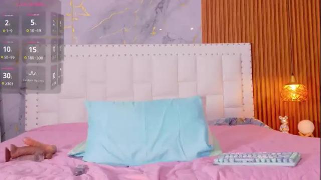 Image 10 of indiancutiie Stream on Chaturbate on 2 months ago