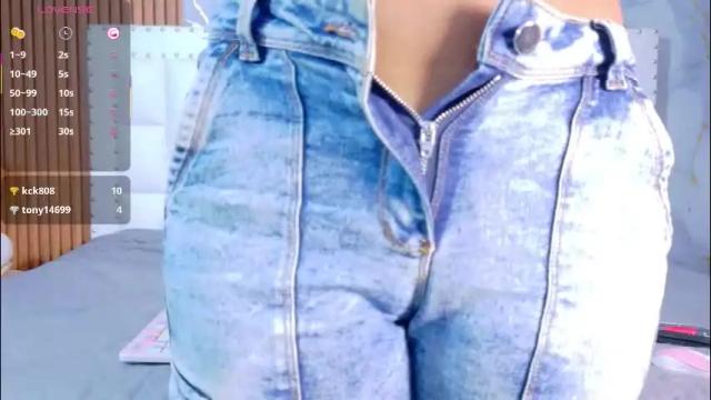 Image 10 of indiancutiie Stream on Chaturbate on 23 days ago