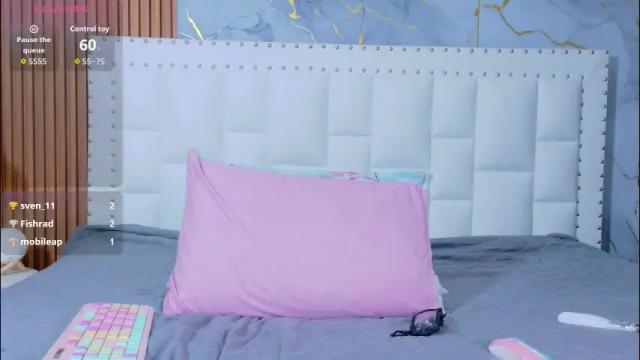 Image 4 of indiancutiie Stream on Chaturbate on 29 days ago