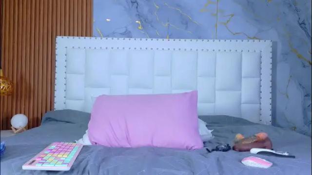 Image 8 of indiancutiie Stream on Chaturbate on 16 days ago