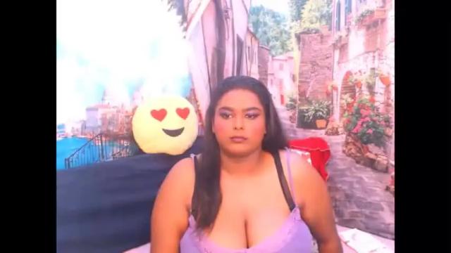 Image 2 of indianfairy99 Stream on Chaturbate on 16 months ago