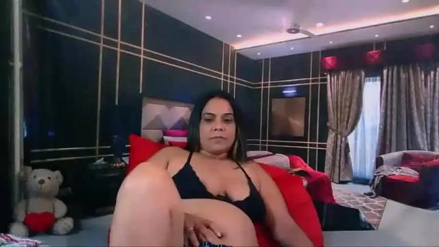 Image 12 of indianfancyface Stream on Chaturbate on 12 months ago