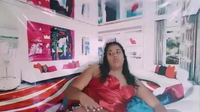 Image 12 of indianglamourous Stream on Chaturbate on 21 months ago