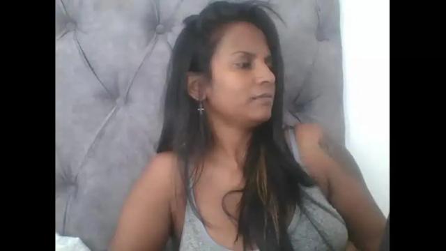 Image 12 of indianjasmin Stream on Chaturbate on 18 months ago