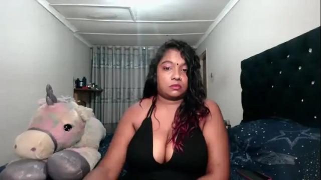 Image 3 of indianmayaxoxo Stream on Chaturbate on 2 months ago